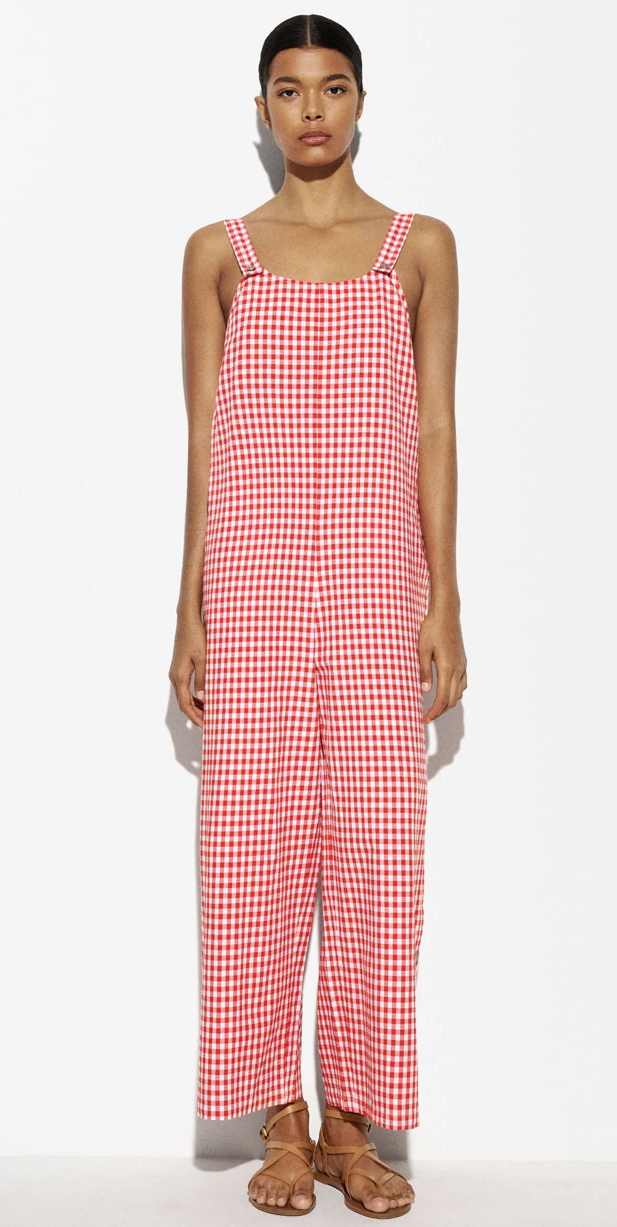 El mono estampado a cuadros rojo y blanco de Parfois