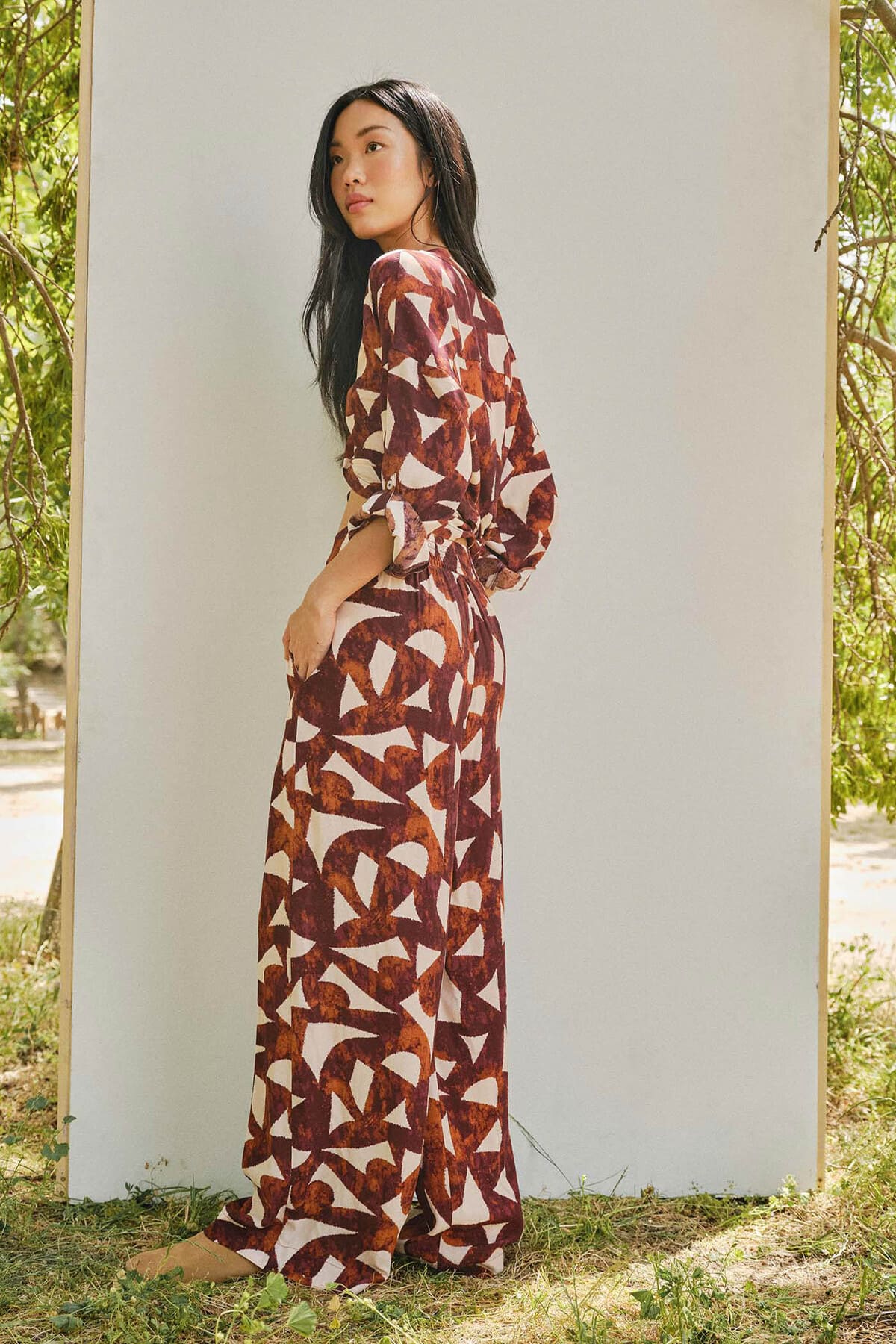 El pantalón tipo palazzo estampado de Sfera