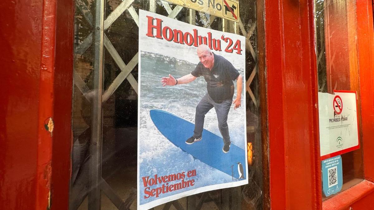 Cartel de la Moderna de cierre por vacaciones