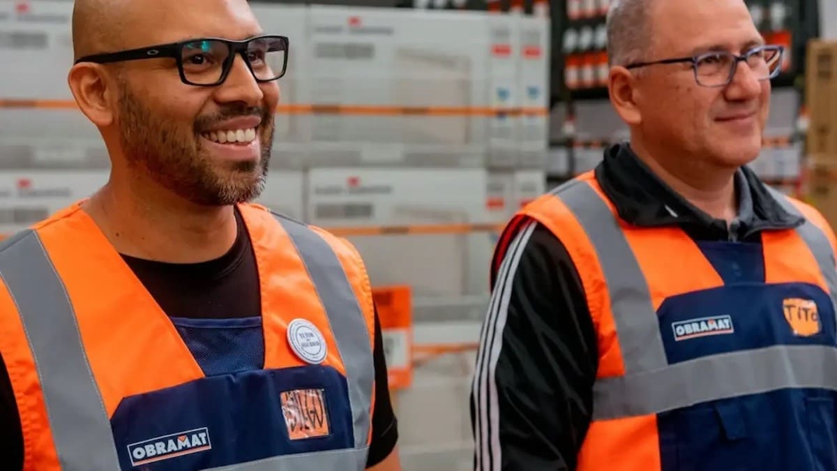 Cajero, reponedor y mozo de almacén son algunos de los puestos más demandados