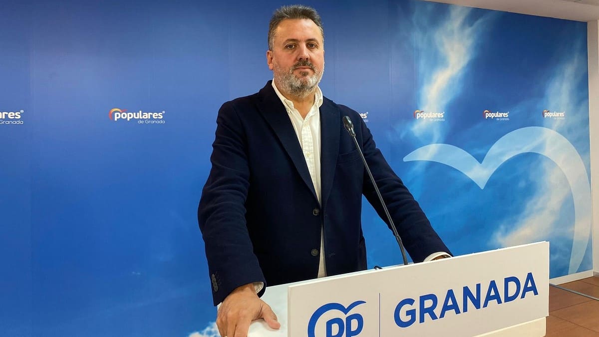 El vicesecretario sectorial del PP de Granada, Manuel Francisco García
