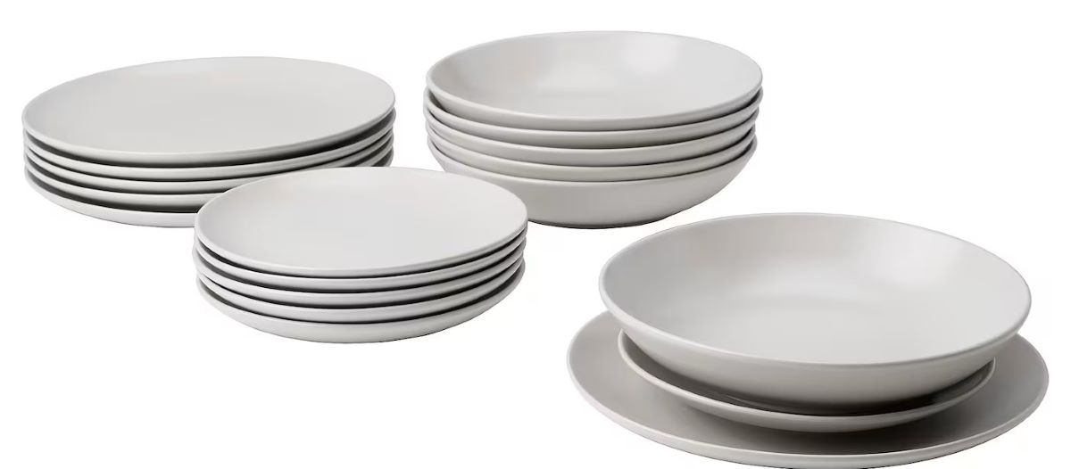 Vajilla de 18 piezas de la serie FÄRGKLAR de Ikea