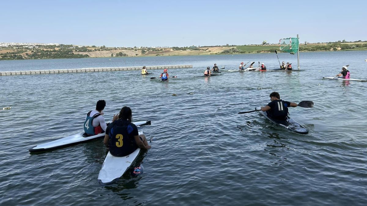 Centro Municipal de Deportes Náuticos de Arcos