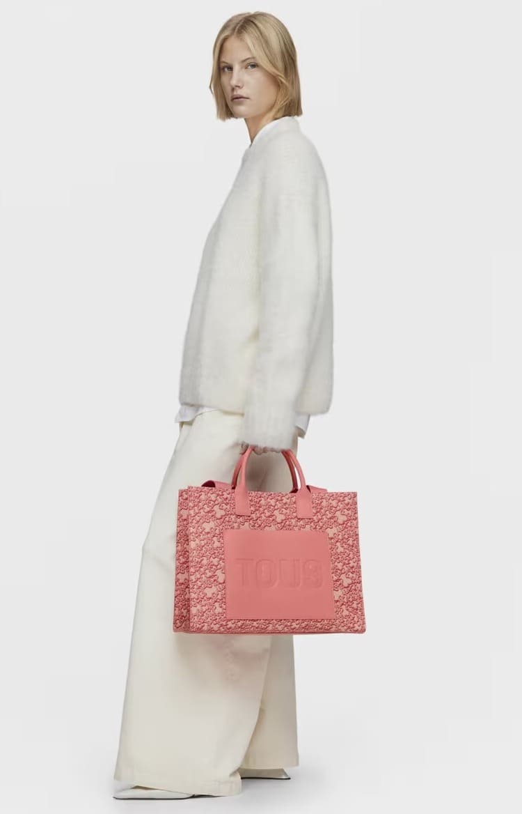 El bolso shopper grande Amaya color coral Kaos Mini Evolution de Tous