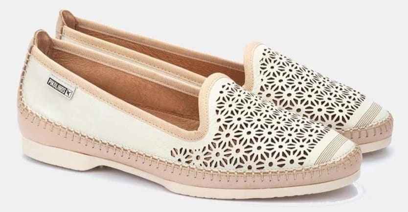 Mocasines Águilas en piel con troquelado Pikolinos