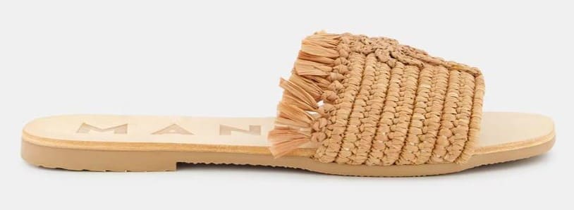 Sandalias planas de pala trenzada con flecos