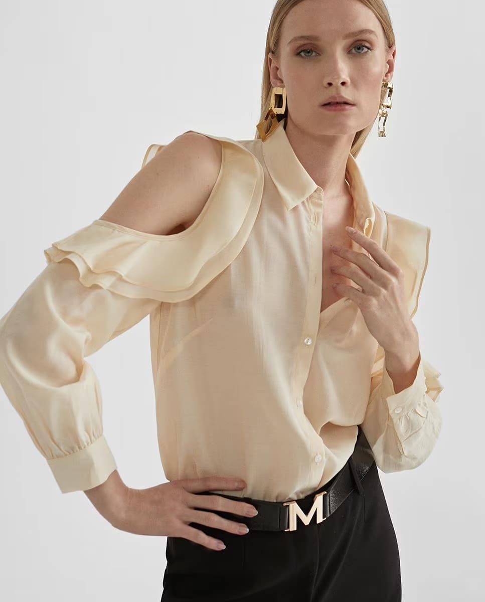 La blusa de mujer con hombros descubiertos de Lola Casademunt en El Corte Inglés