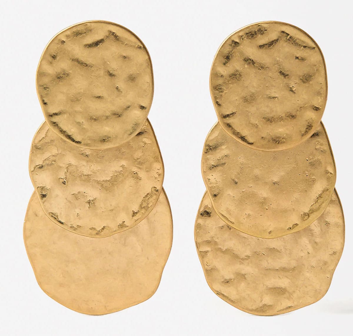 Los nuevos pendientes maxi irregulares de Parfois