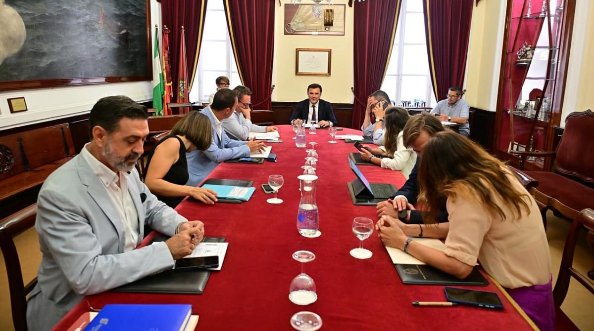 Celebración de la última Junta de Gobierno Local en Cádiz