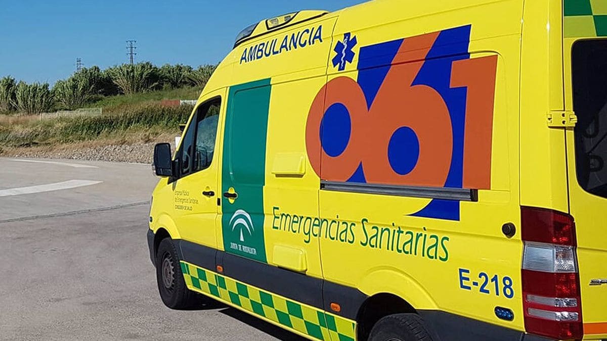 Una ambulancia del 061