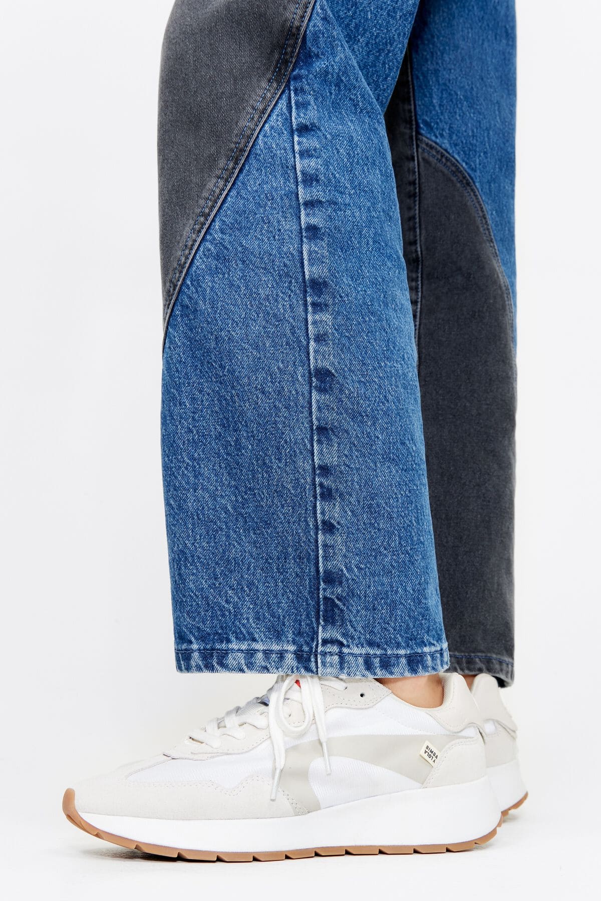 Las zapatillas deportivas Lifestyle en color blanco de Bimba y Lola