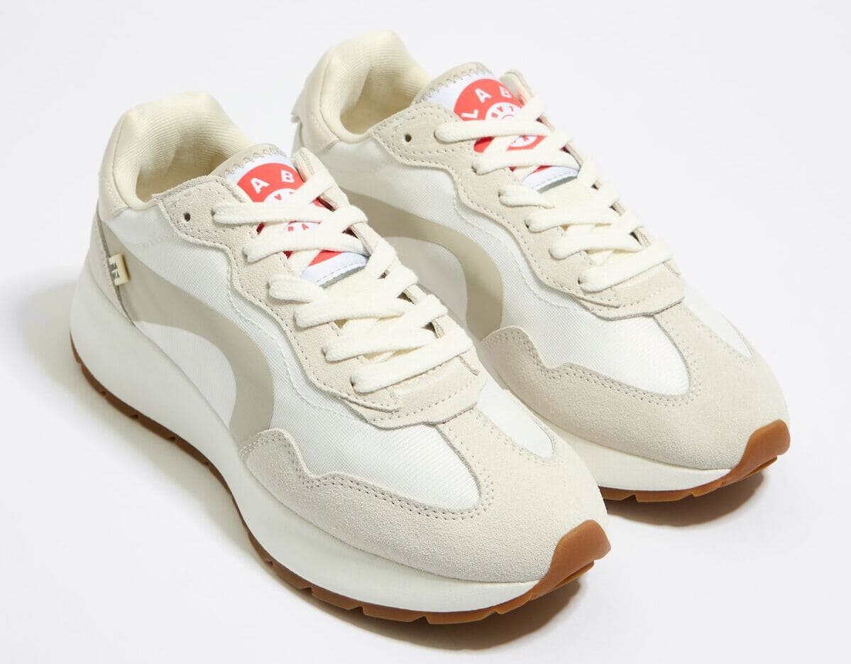 Las zapatillas deportivas Lifestyle en color blanco de Bimba y Lola