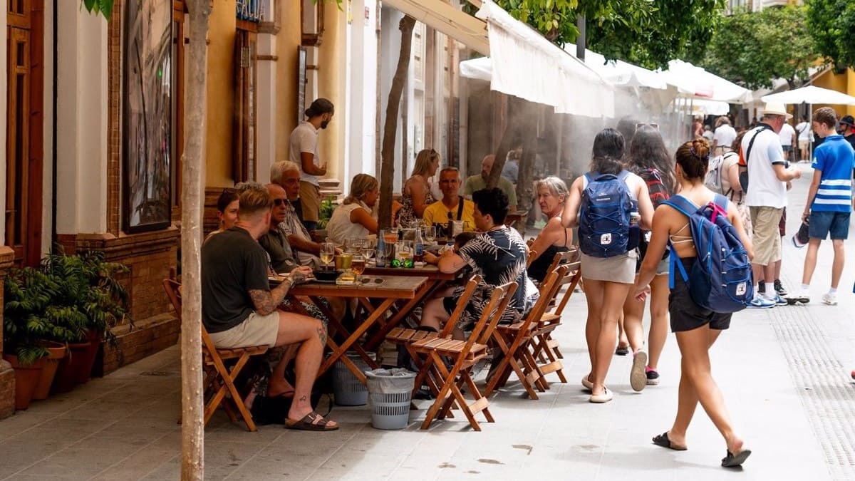 Andalucía continúa beneficiándose de la presencia de turistas