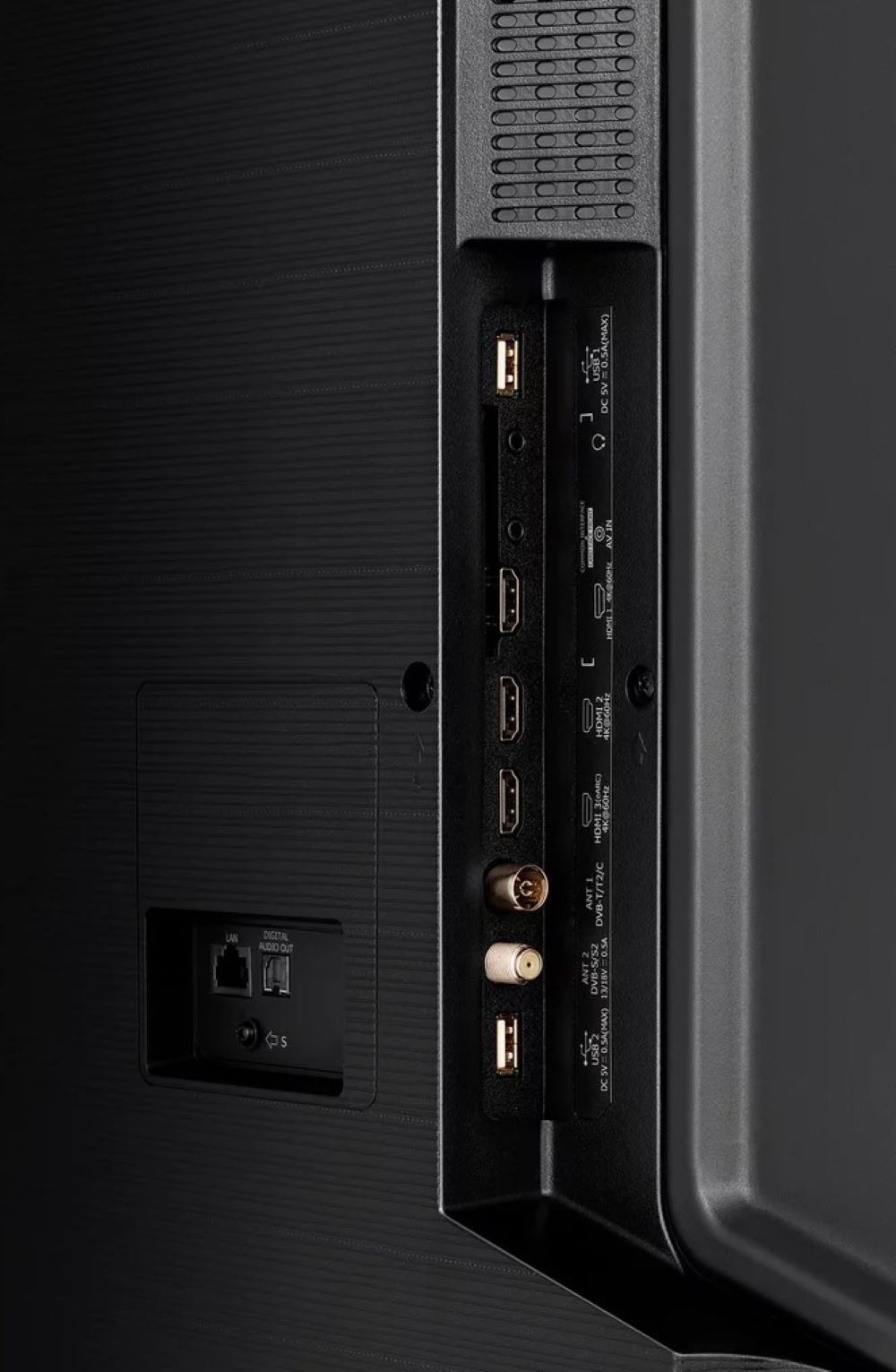 Televisión de 55 pulgadas QLED-MINILED HISENSE 55U6NQ de Alcampo