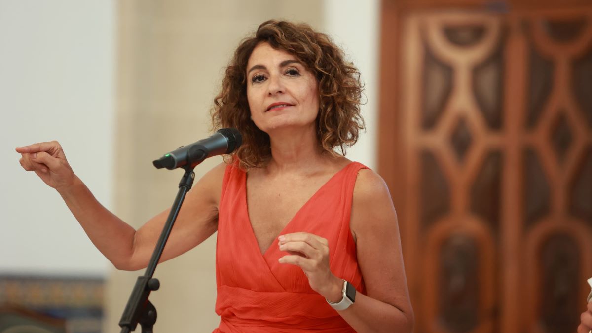 La ministra María Jesús Montero en Rota