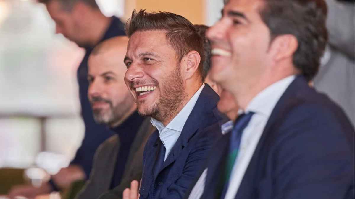 Joaquín Sánchez junto a Manu Fajardo y Ángel Haro | Salvador López Medina para El MIRA