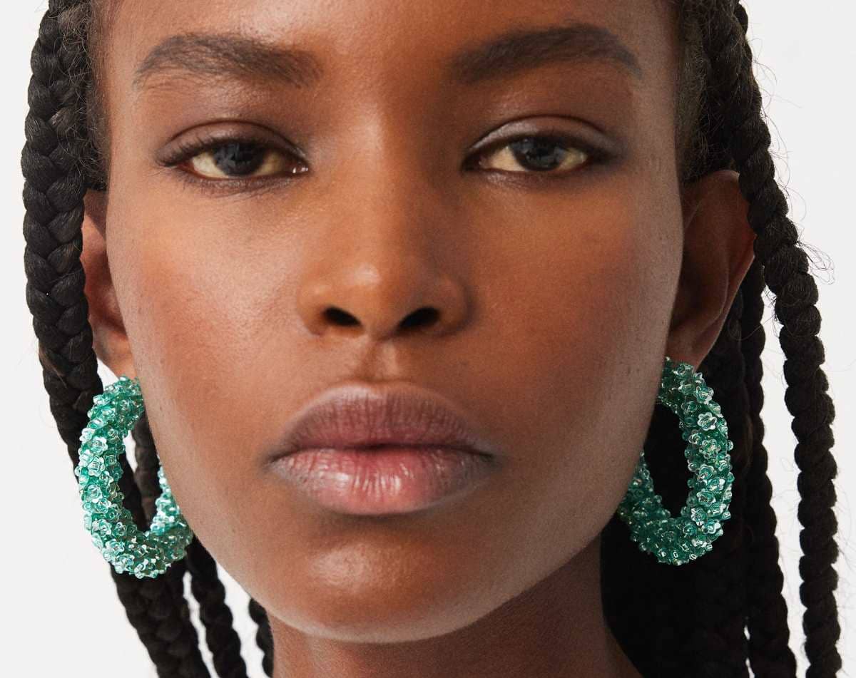 Pendientes De Aro Con Abalorios de Parfois