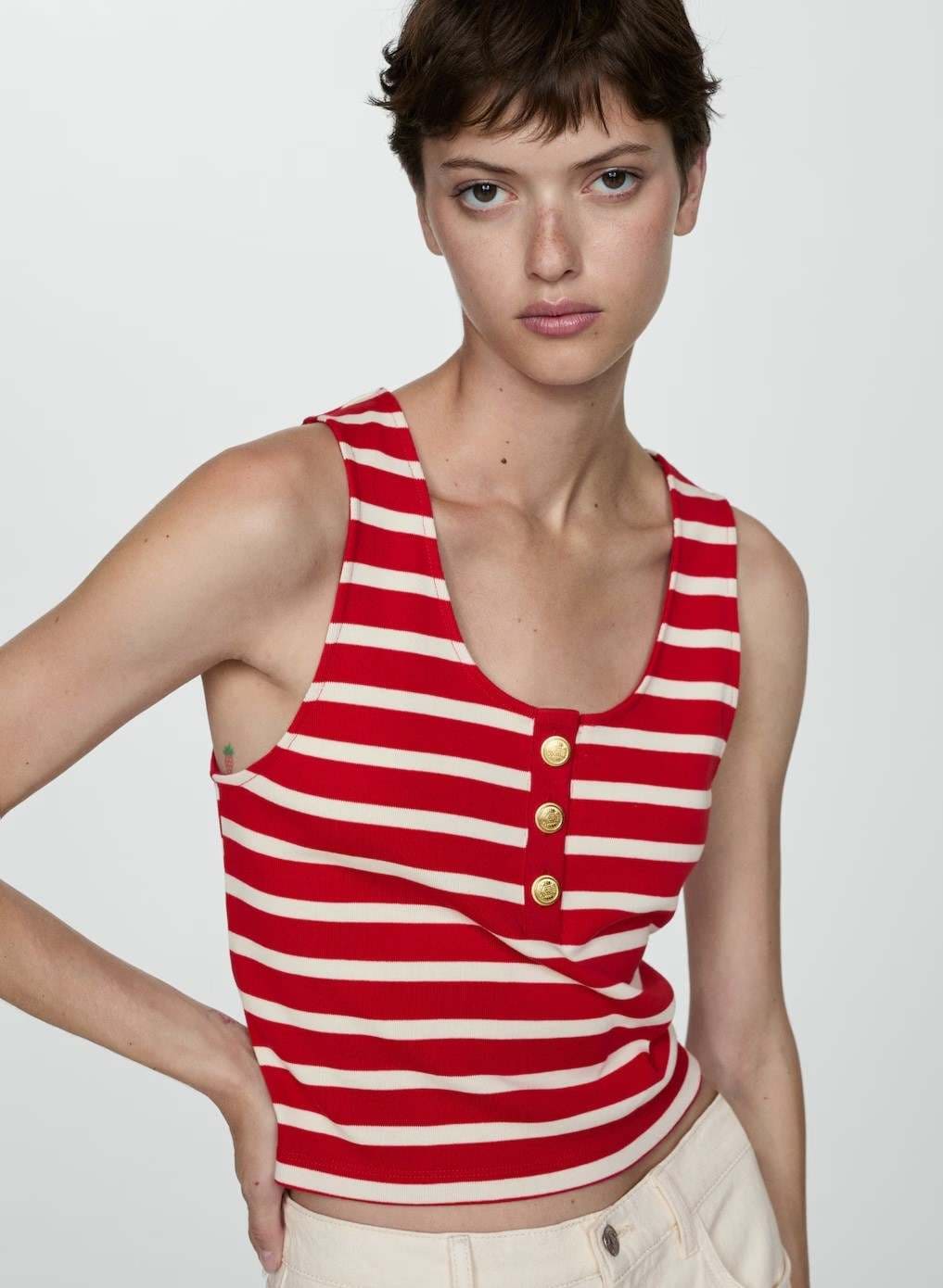 Top tirantes botones Mango