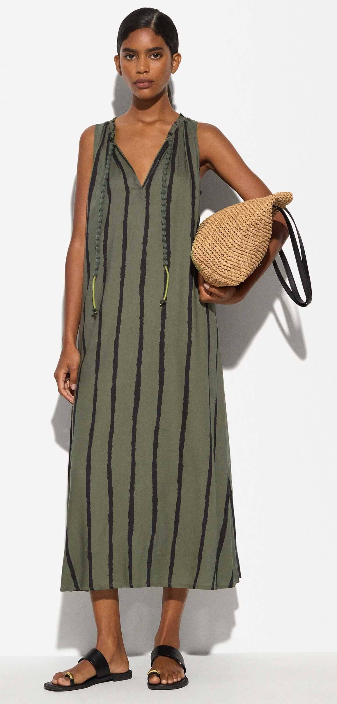 Vestido Midi Con Rayas de Parfois