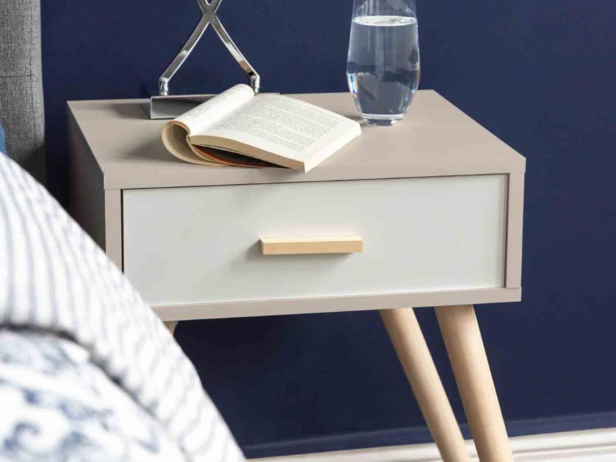 Mesita de noche Wenko