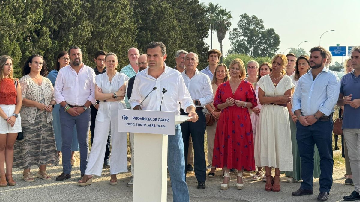 Bruno García en el  Consejo de Alcaldes del PP de Cádiz en la AP-4 | Rafa Domínguez