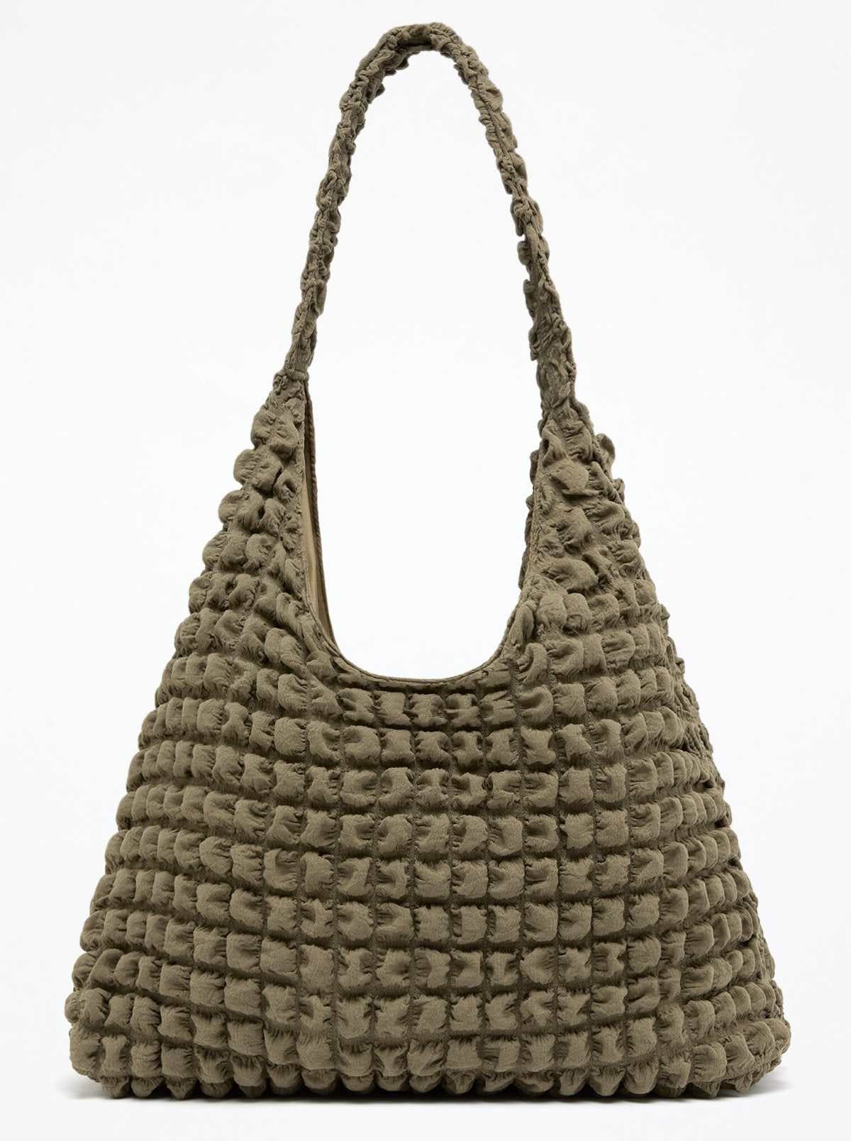 Bolso shopper burbuja de Lefties