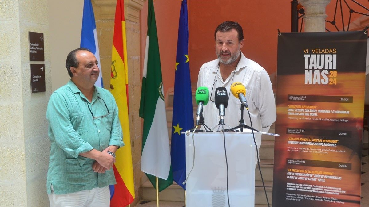 Rafael Valenzuela en la presentación de las VI Veladas Taurinas de Jerez | Breña