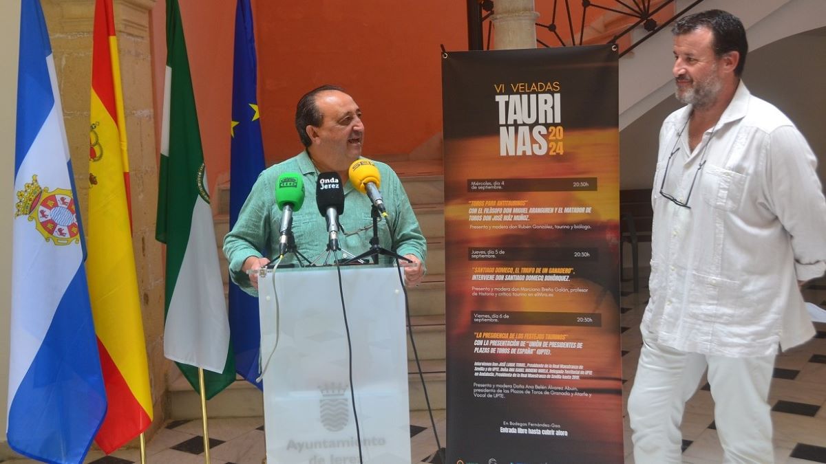 Francisco Zurita en la presentación de las VI Veladas Taurinas de Jerez