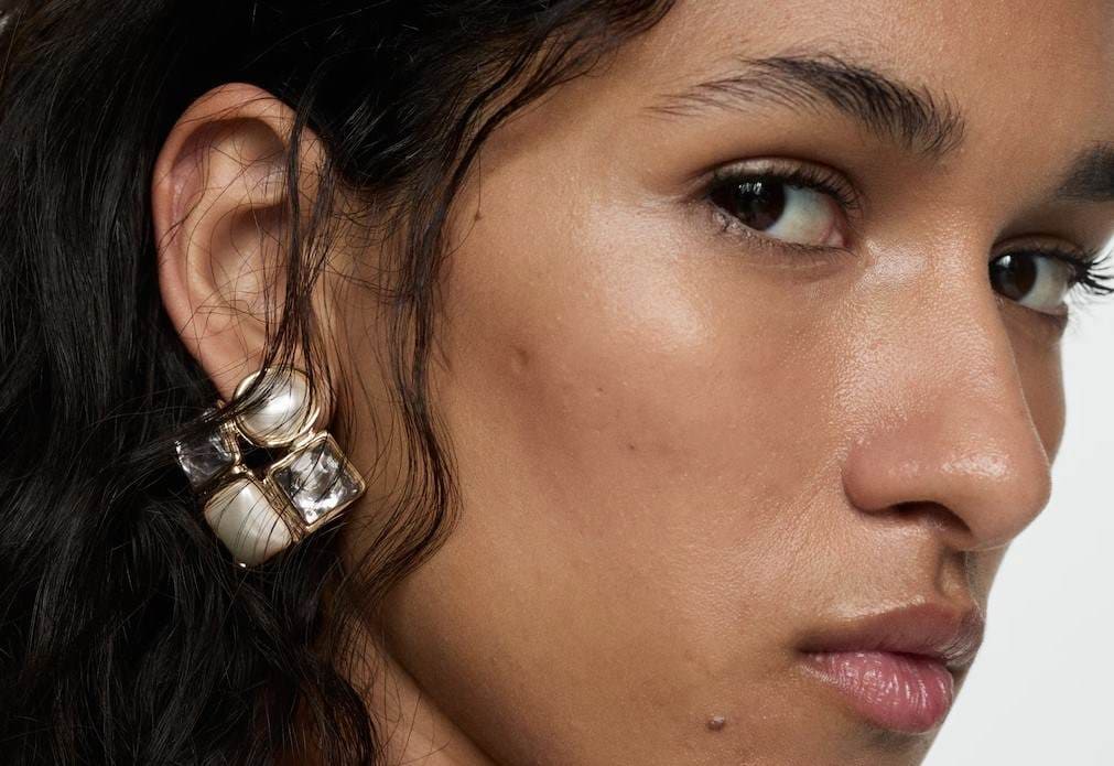 Pendientes cuadrados combinados de Mango