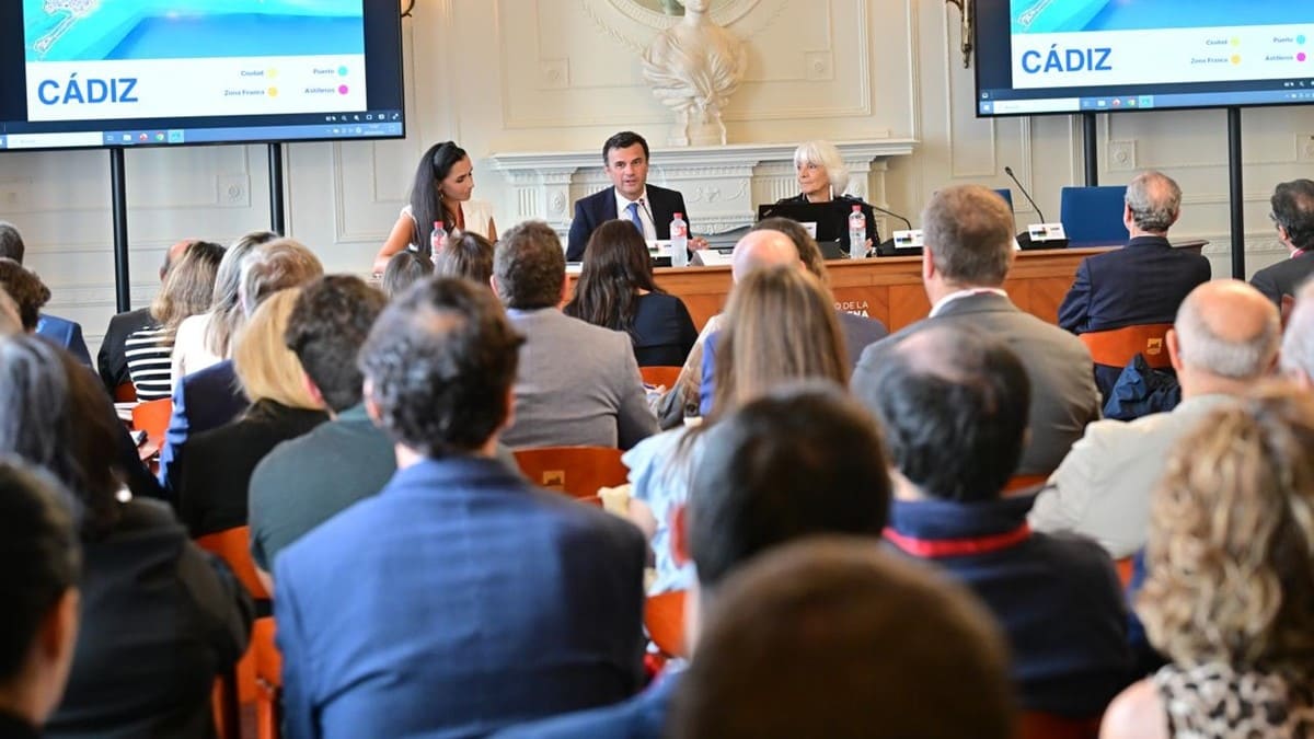 El foro se ha desarrollado en el Palacio de Congresos de Santander