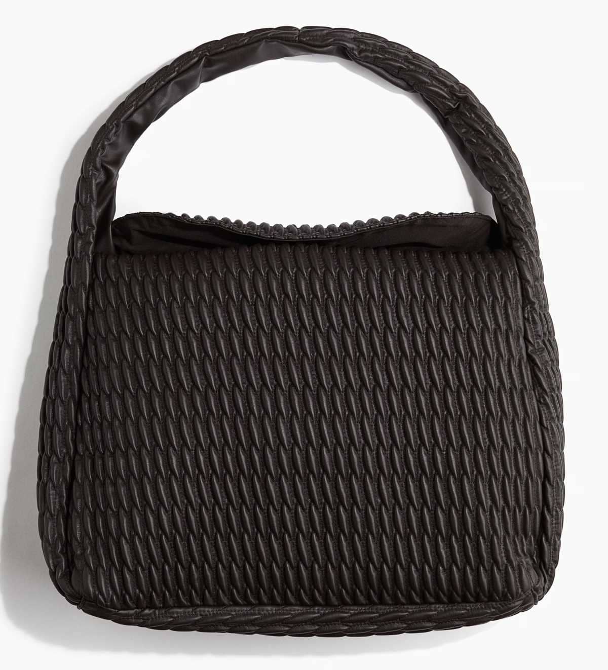 Bolso de hombro acolchado de H&M