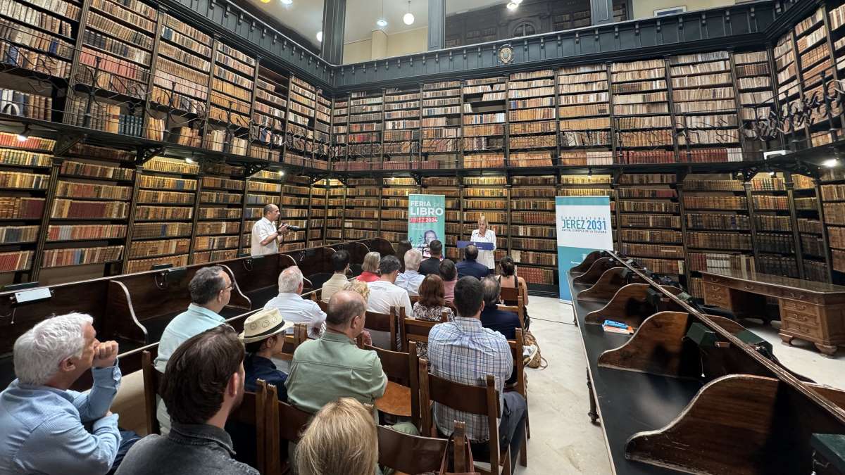 García-Pelayo presenta la Feria del Libro de Jerez 2024 | Cristo García