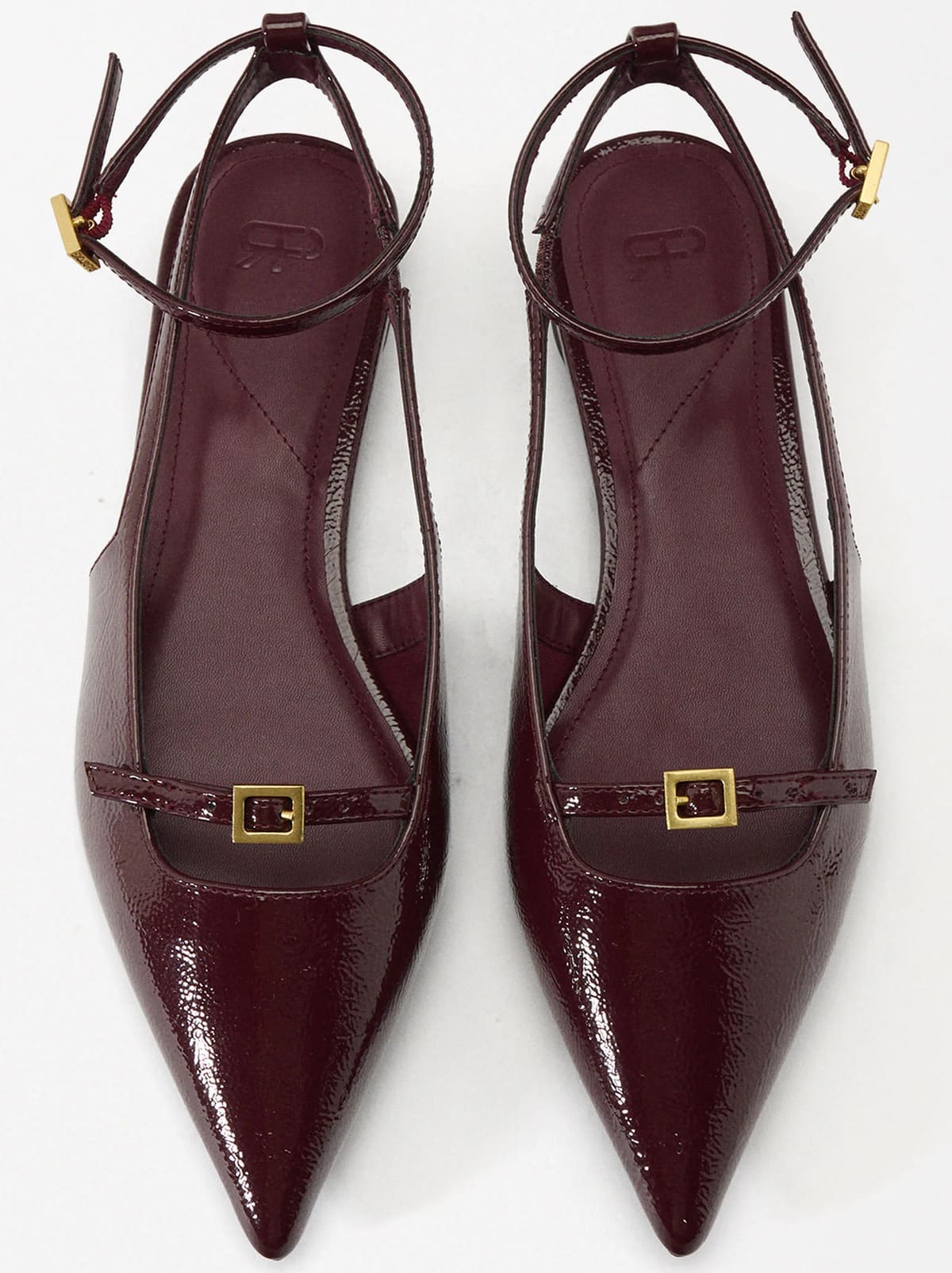 Las nuevas bailarinas destalonadas con hebilla de Parfois