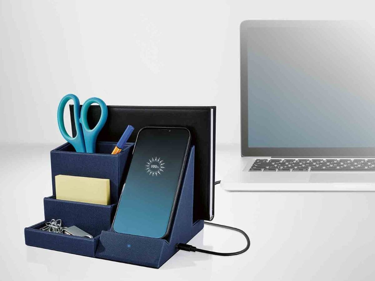 Organizador de escritorio con carga inalámbrica Qi