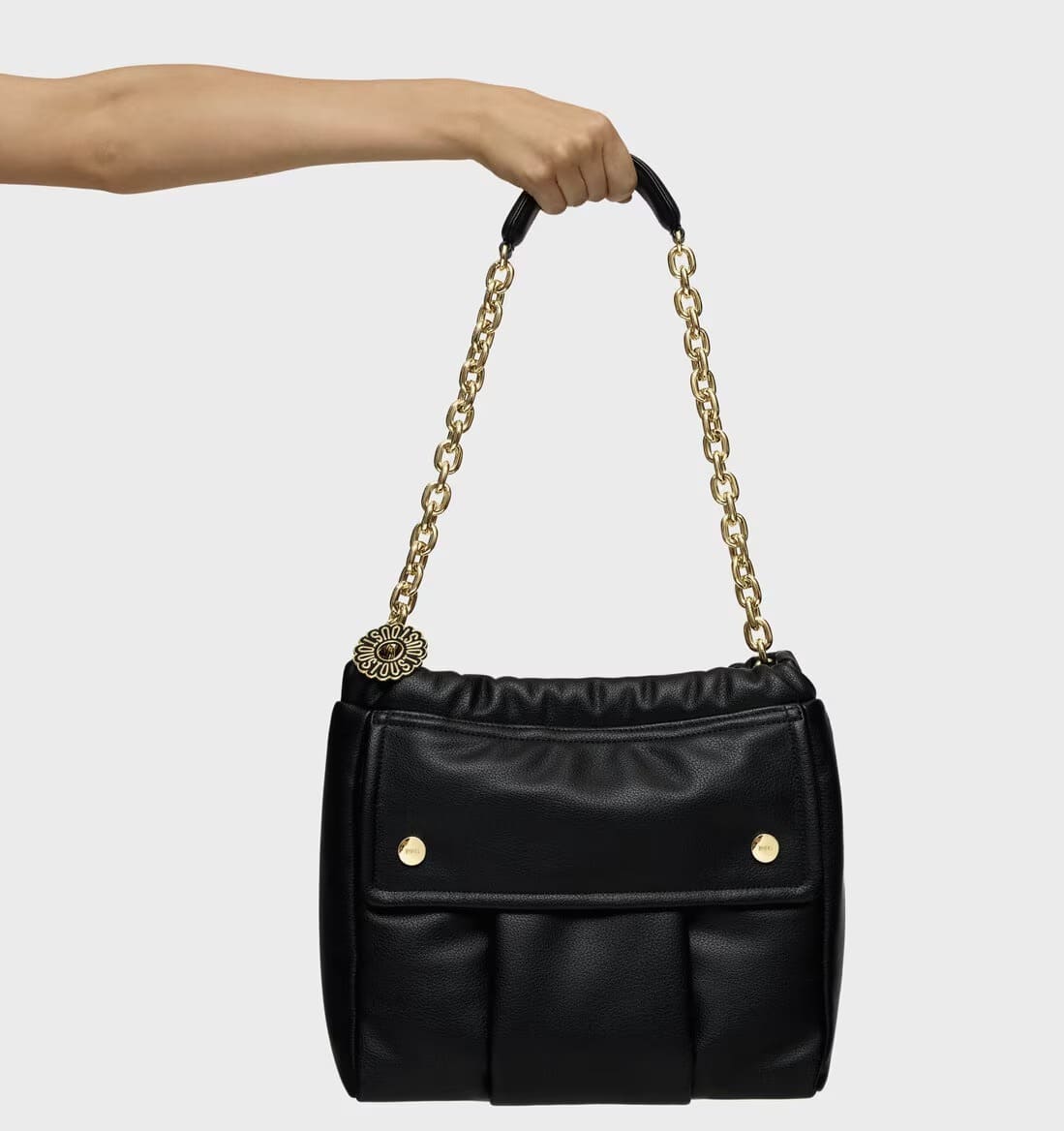 El nuevo bolso de saca mediano en color negro Tous Jane