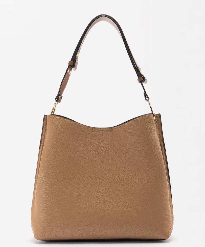 Bolso de hombro grande con cierre de imán en liso