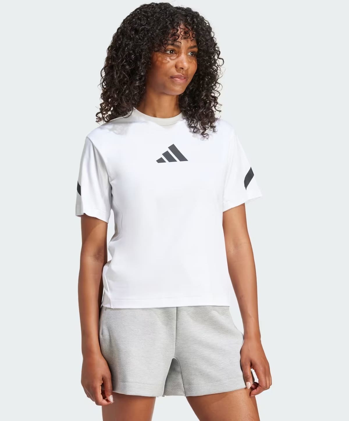 La nueva camiseta Adidas Z.N.E.