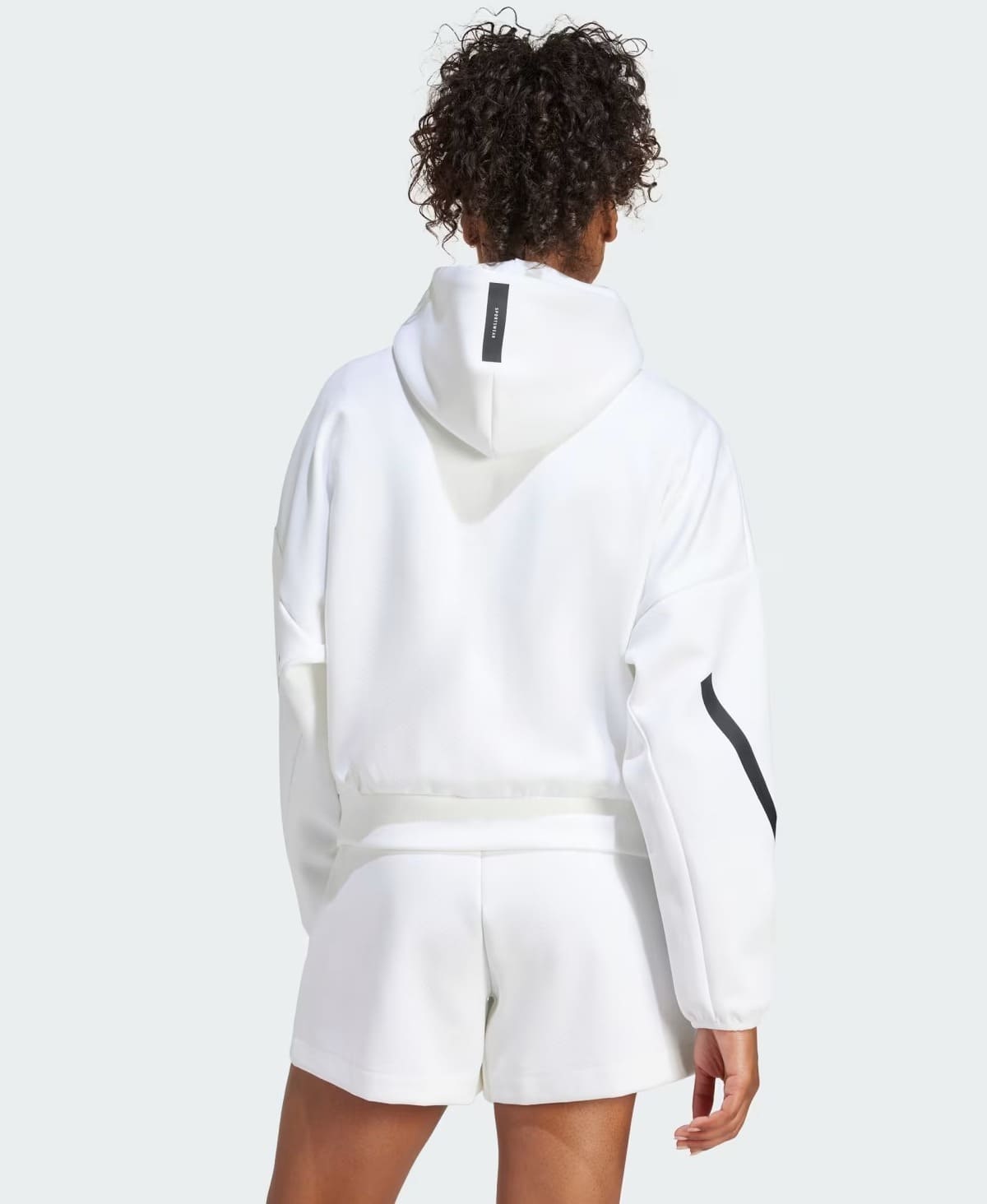 La nueva chaqueta con capucha Adidas Z.N.E.