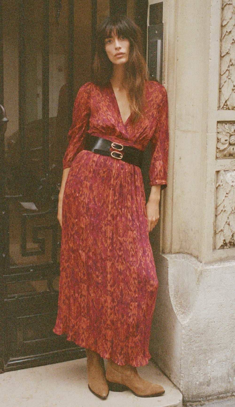 Vestido midi estampado de Zara