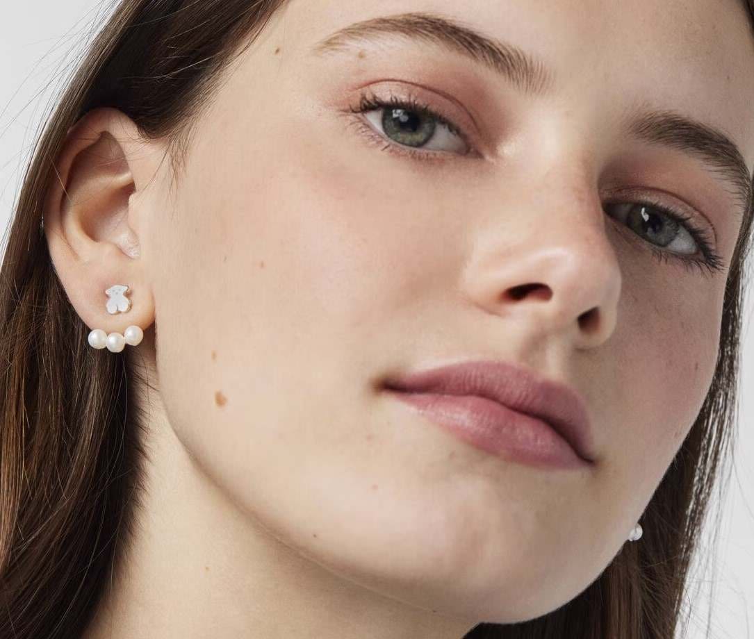 Pendientes cortos de plata con perlas Nocturne de TOUS