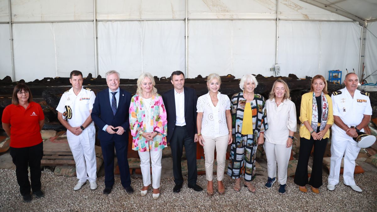 Visita al pecio Delta I en Cádiz | Cristo García