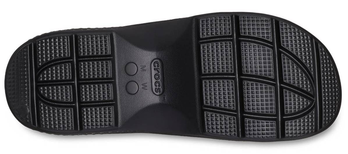 Los nuevos mocasines unisex Stomp Loafer U negros de Crocs