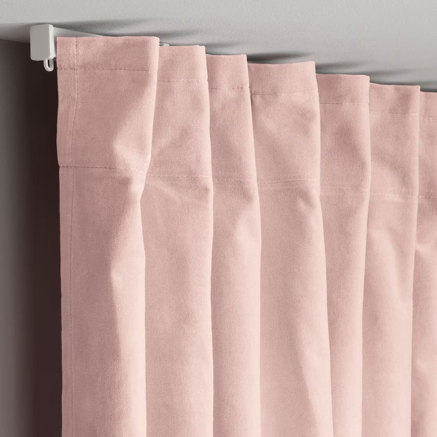 El nuevo juego de cortinas rosa claro SANELA de Ikea