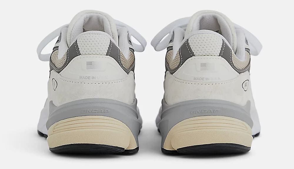 Las zapatillas unisex Made in USA 990v6 de New Balance