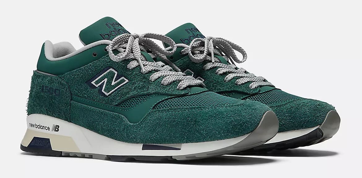 Las zapatillas verdes retro unisex Made in UK 1500 de New Balance
