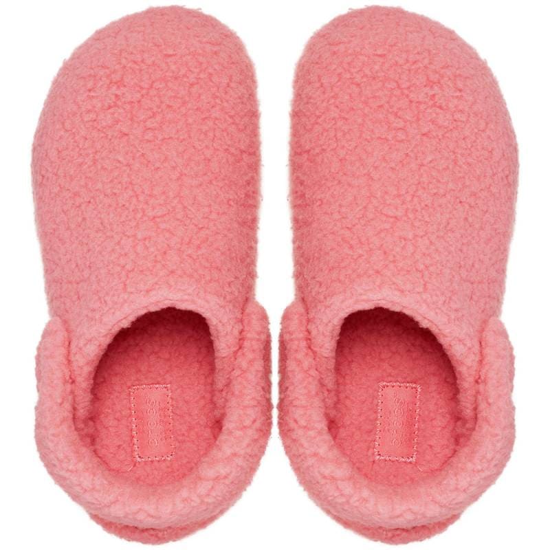 Las nuevas zapatillas de casa Classic Cozzzy Slipper U de Crocs
