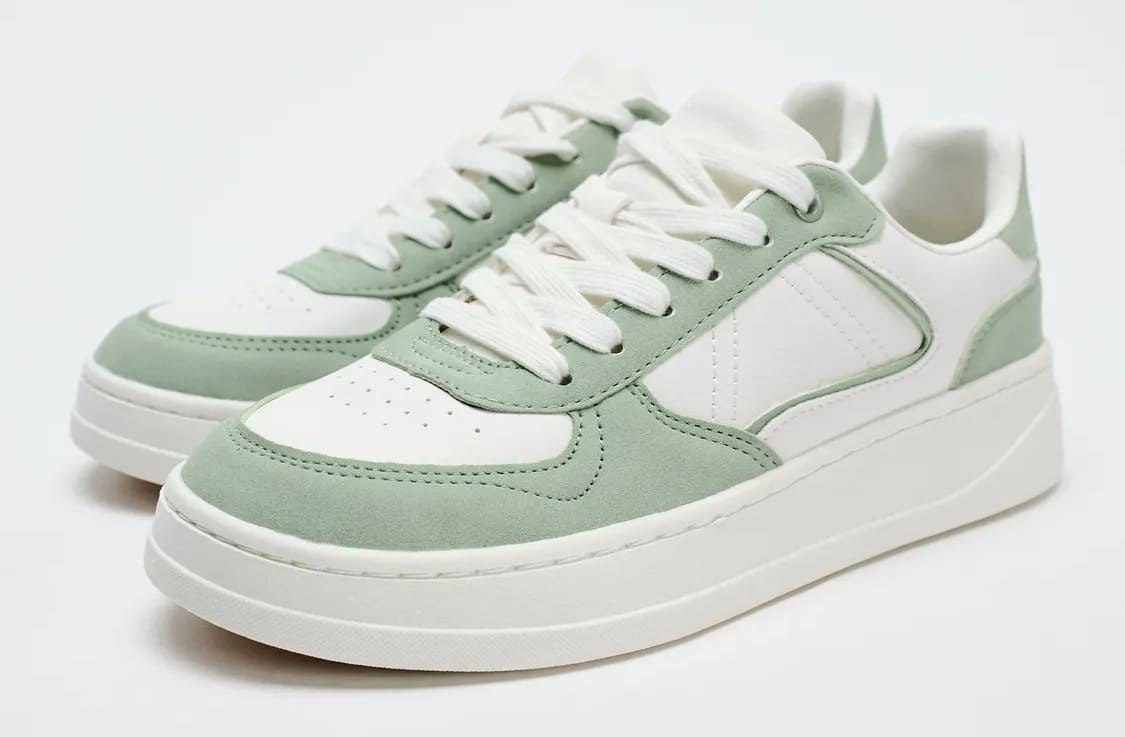 Las zapatillas deportivas bamba combinadas de color en Zara