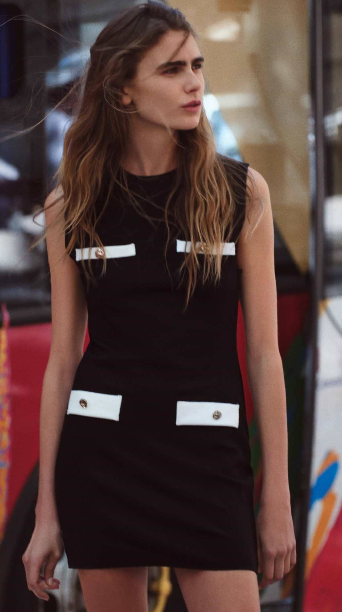 Vestido corto stretch de Zara