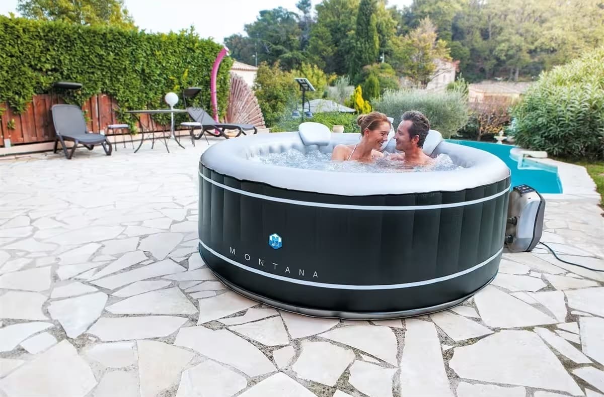 El spa inflable Montana redondo para cuatro personas de Decathlon