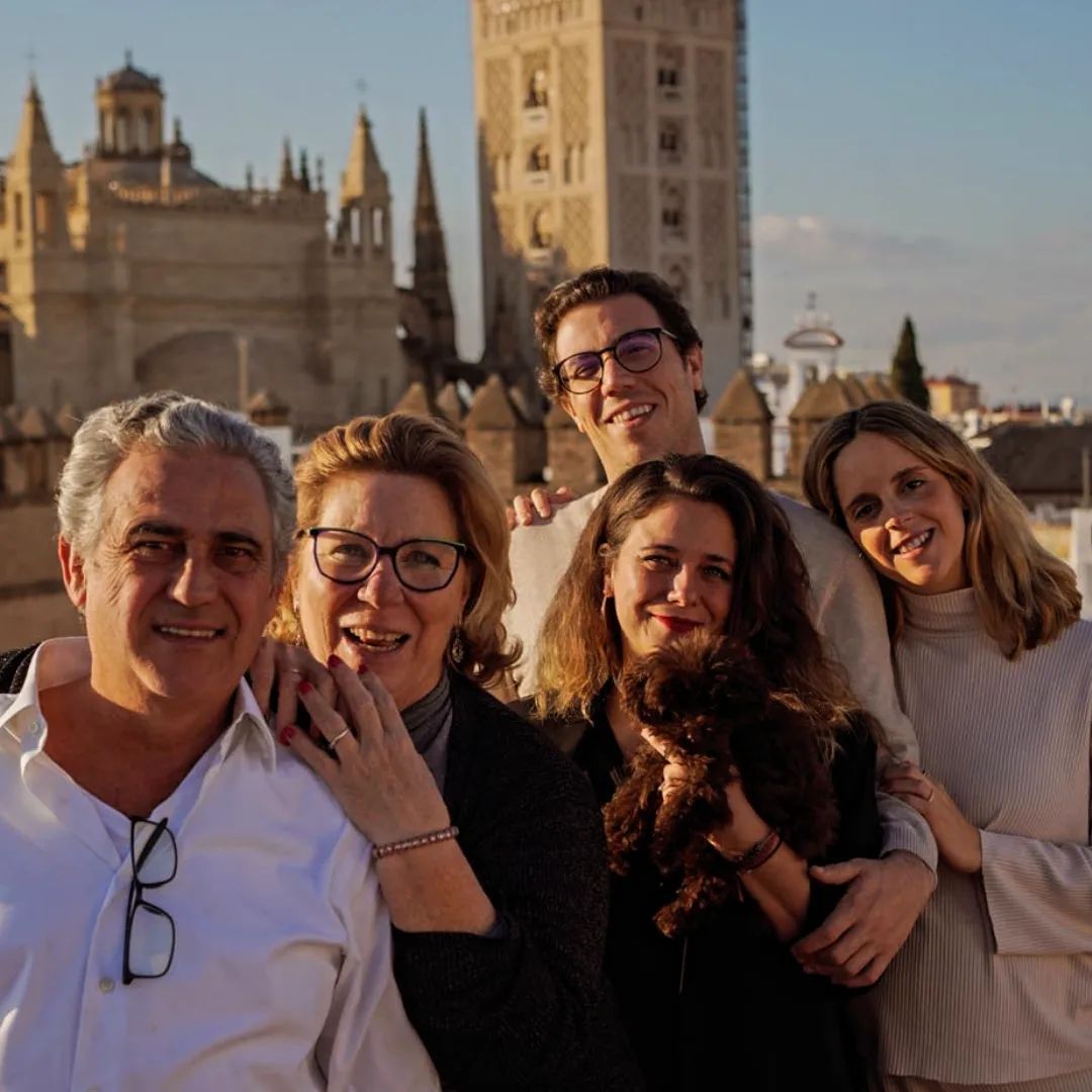 Maite Cadaval junto a su familia | IG